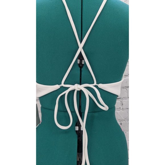 Lulus Women Ivory Halter Open Back Tie Crop Top Y2K Beach Minimalist Size M NWT - Picture 2 of 9